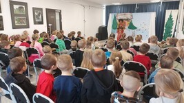 1740053053906 (Copy).jpg