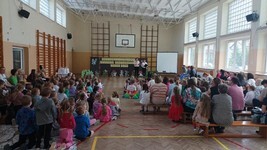 1745929670698 (Copy).jpg