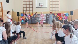 1750944630191 (Copy).jpg