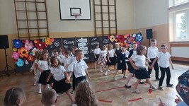 1750944842902 (Copy).jpg