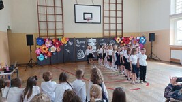 1750944842955 (Copy).jpg