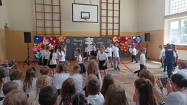 1750944843056 (Copy).jpg