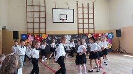 1750944926537 (Copy).jpg